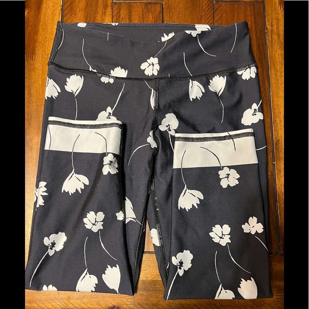 Fabletics Capri